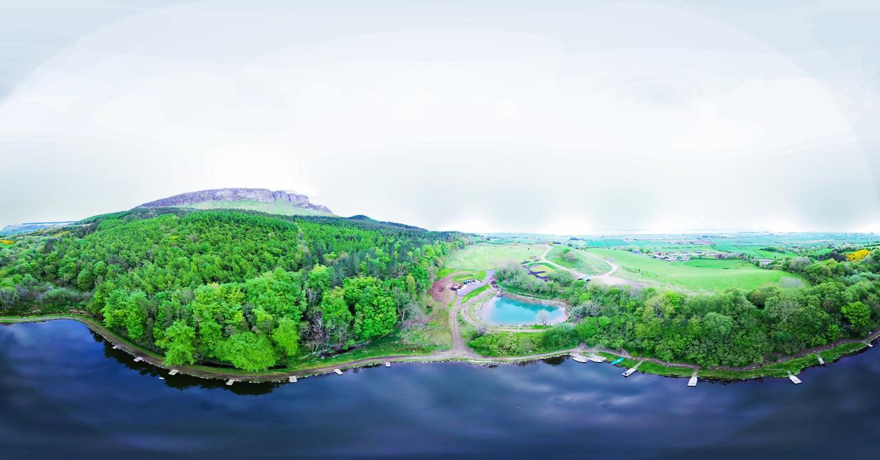 Waterfall Caves Лимавади Екстериор снимка